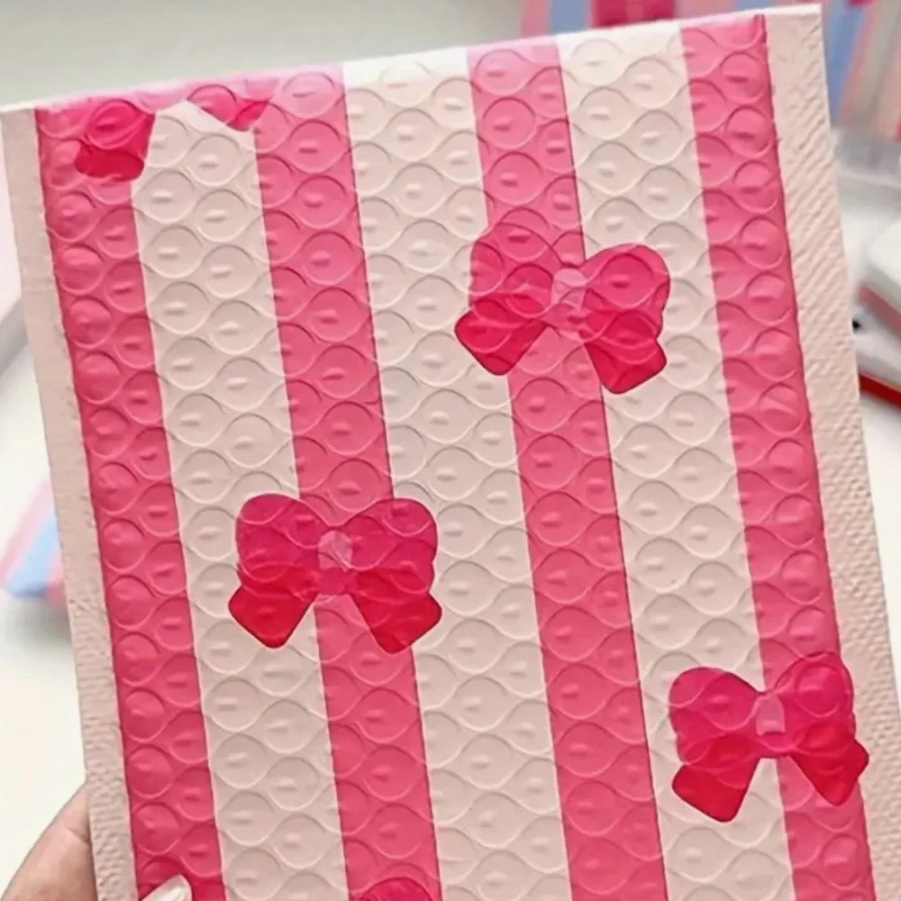 (10) Bow Bubble Mailers